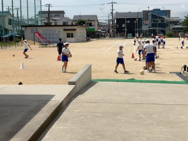 サッカー